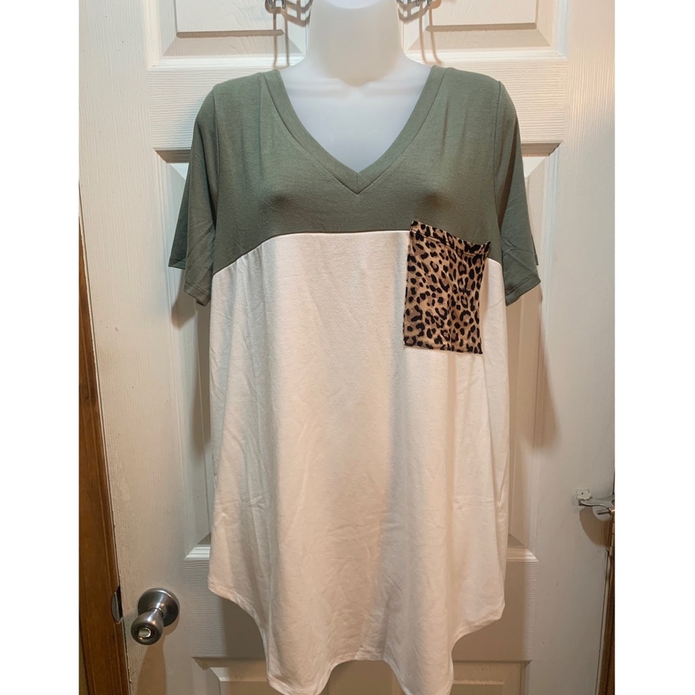 Flowy Top With Leopard Print Pocket Detail